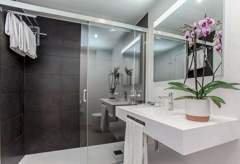 Номер Superior, Aparthotel Atenea Barcelona