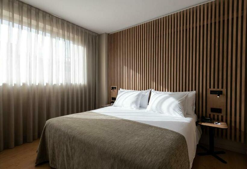 Номер Премиум, Aparthotel Atenea Barcelona
