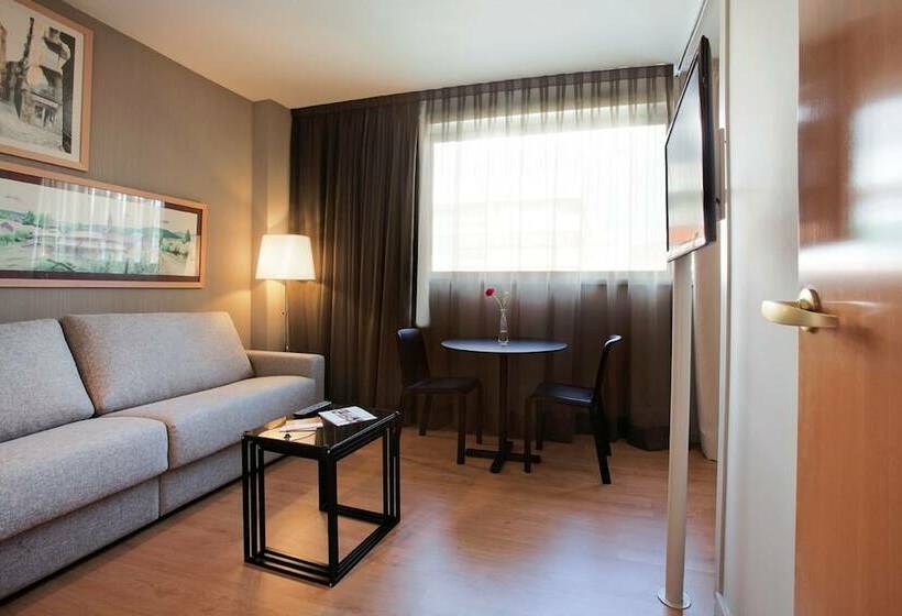 Номер Премиум, Aparthotel Atenea Barcelona
