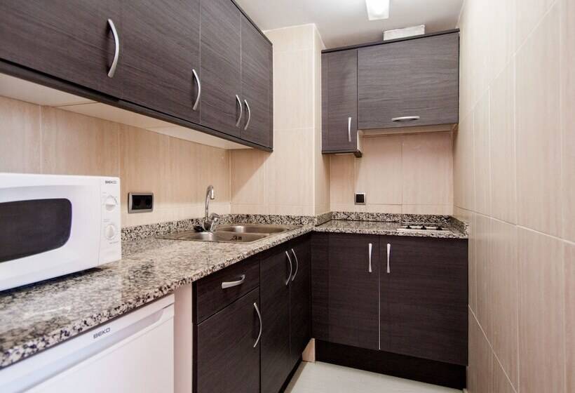 آپارتمان پرمیوم 1 خوابه با چشم‌انداز دریا, Apartamentos Vistasol