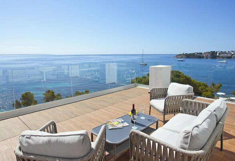 Студио Deluxe Вид на Море, Aparthotel Ponent Mar