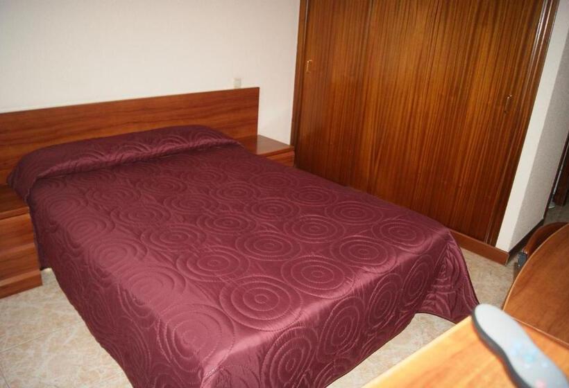 스탠다드 룸, Hostal Hermanos Gutierrez