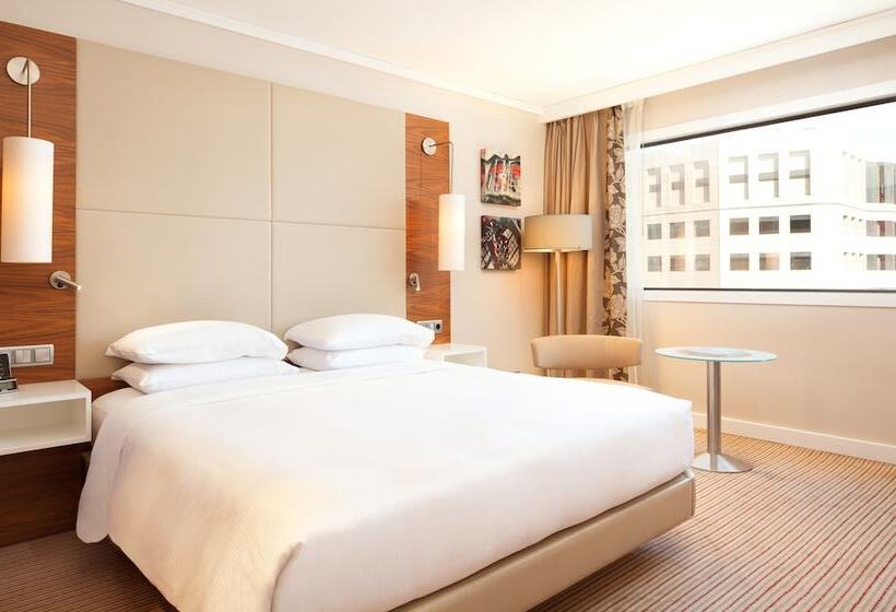 Номер Executive, Hilton Barcelona