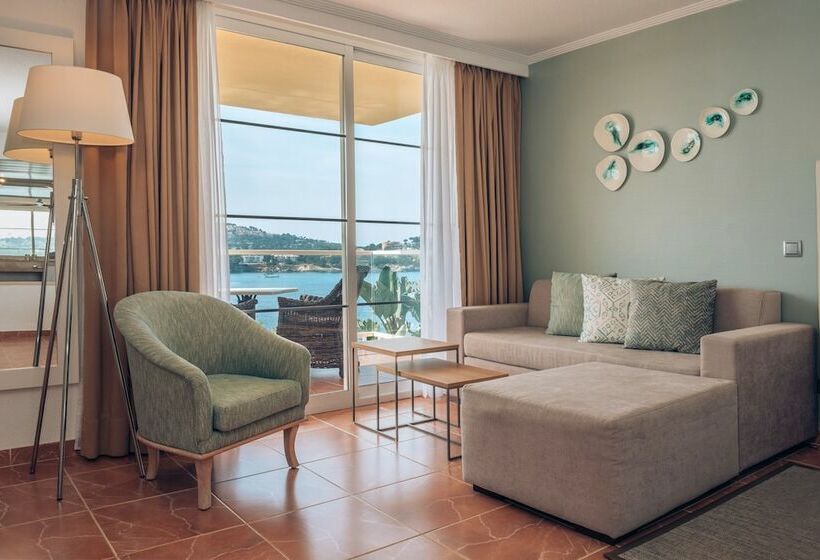 Номер престиж с видом на море, Iberostar Selection Jardín del Sol Suites - Adults Only
