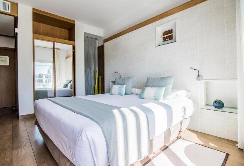 Номер Стандарт с Балконом, Lux Isla