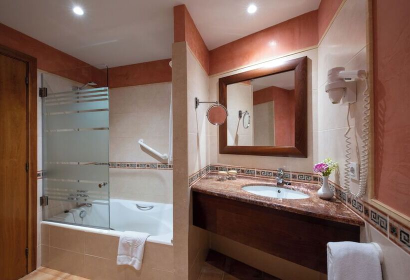 Номер Стандарт Вид на Бассейн, Valentin Star Menorca - Adults Only
