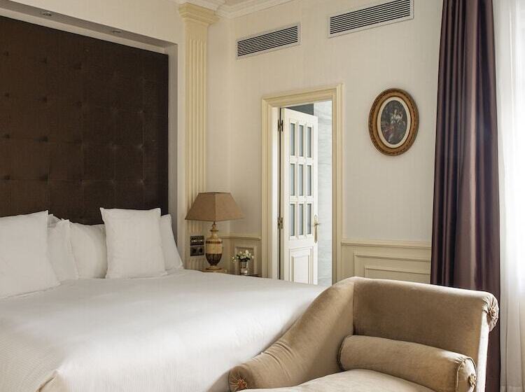 سوییت جونیور لوکس, Fenix Gran Meliá   The Leading Hotels Of The World