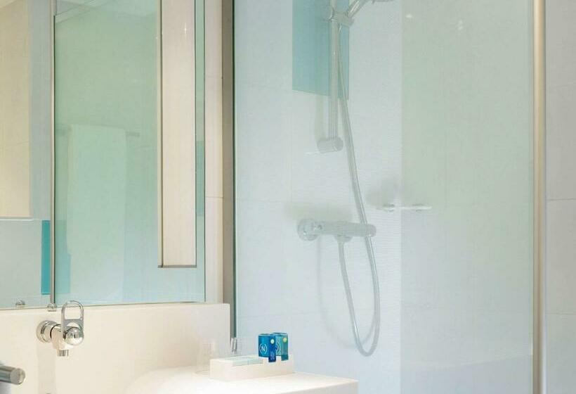 Habitación Superior, Novotel Campo De Las Naciones