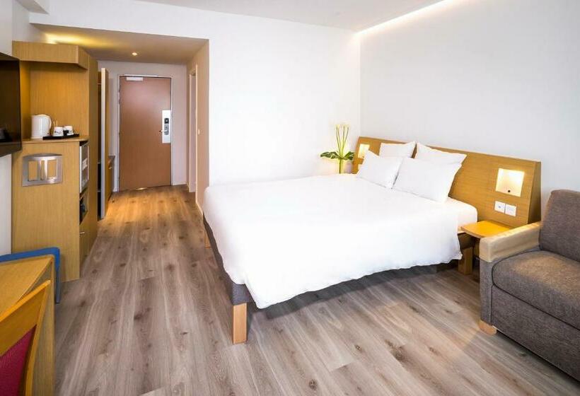 Habitación Superior, Novotel Campo De Las Naciones