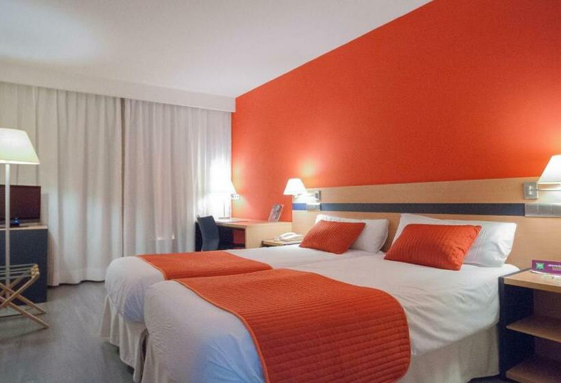 Номер Стандарт, Ibis Styles Zaragoza Ramiro I