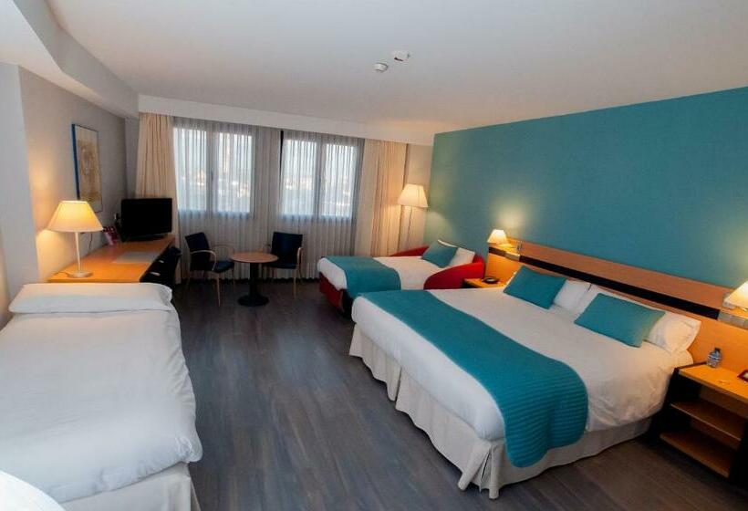 Люкс, Ibis Styles Zaragoza Ramiro I