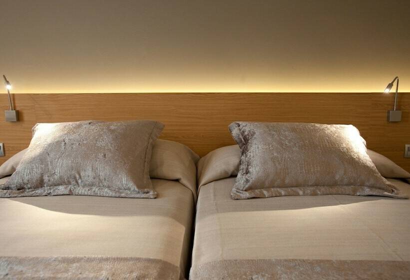 Habitación Estándar, M.a. Hotel Sevilla Congresos