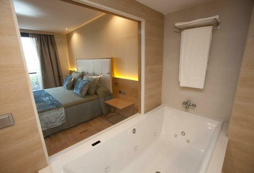 Junior Suite, M.a. Hotel Sevilla Congresos