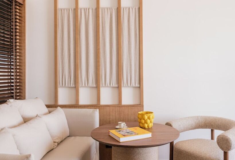 Студия Стандарт, ME Marbella Luxury Lifestyle Hotel
