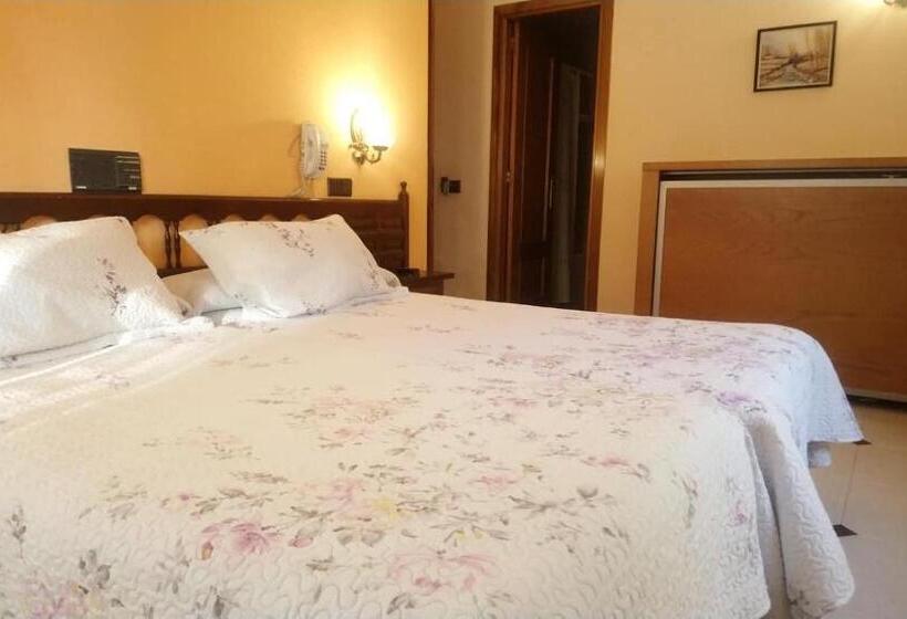 标准间, Hostal Don Jaime I Y Ii