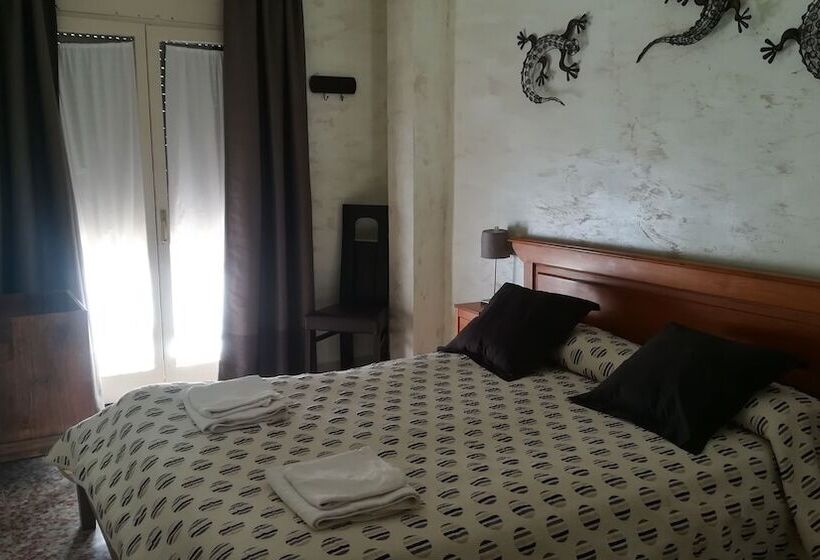Номер Стандарт, Hostal Restaurante La Diligencia