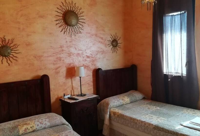 Номер Стандарт, Hostal Restaurante La Diligencia