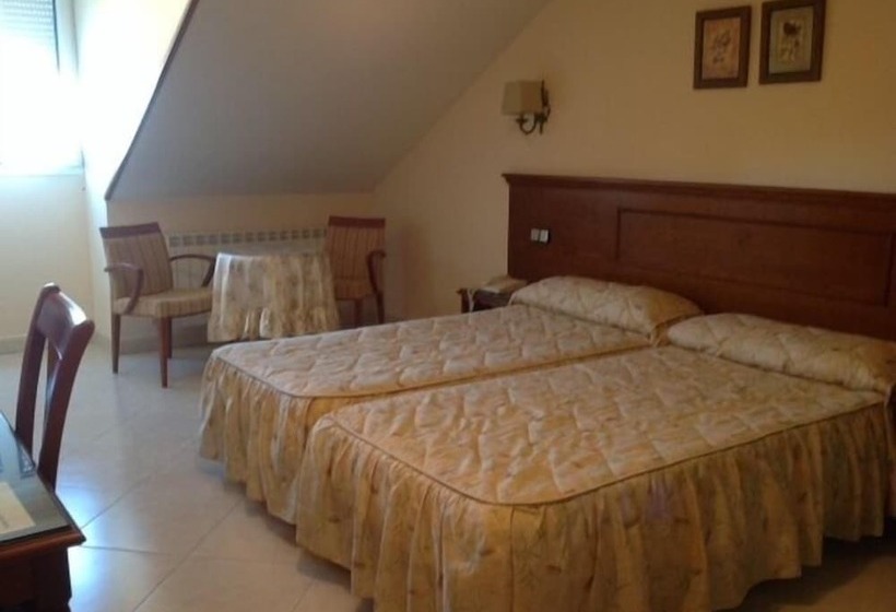 Номер Стандарт, Hostal Siete Picos