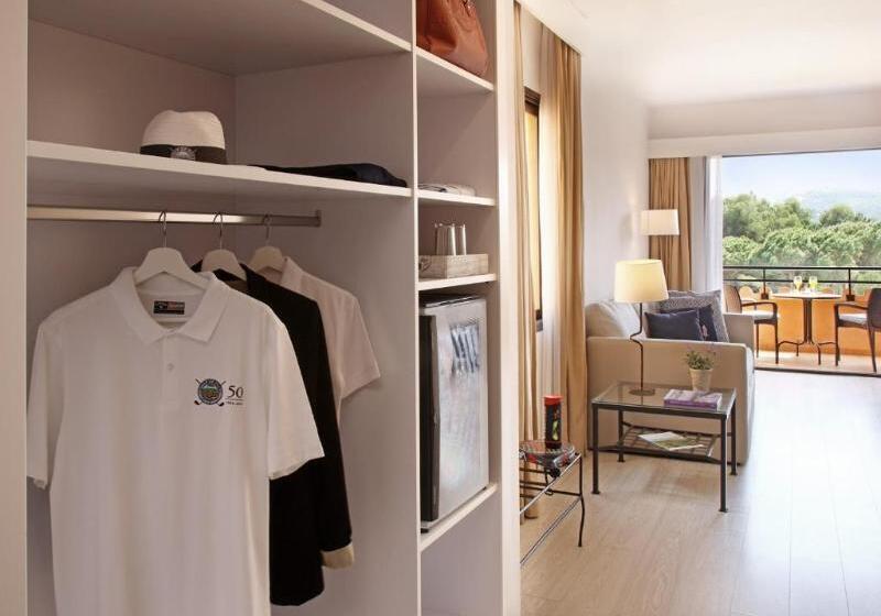 Полулюкс, La Costa Hotel Golf & Beach Resort