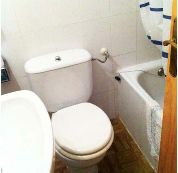 スタンダードルーム, Hostal L'escaleta