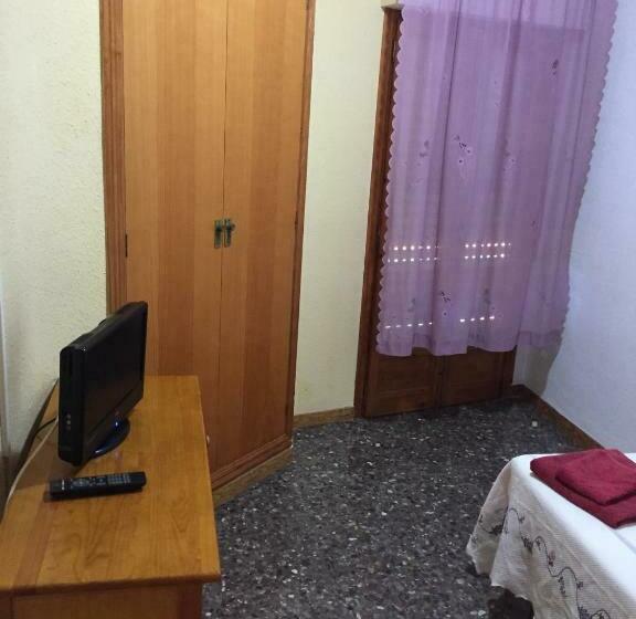 Номер Стандарт Индивидуальный, Hostal L'escaleta