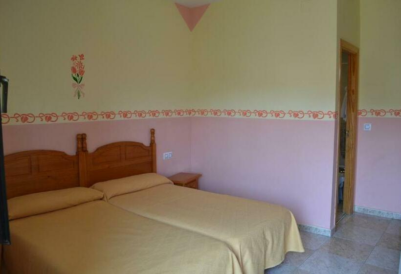 Номер Стандарт, Hostal Vadillo