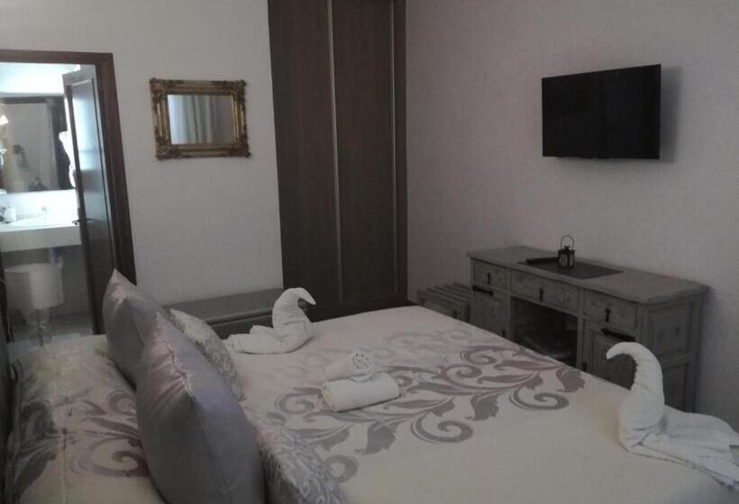 اتاق استاندارد با تراس, Boutique Hostal Mistral