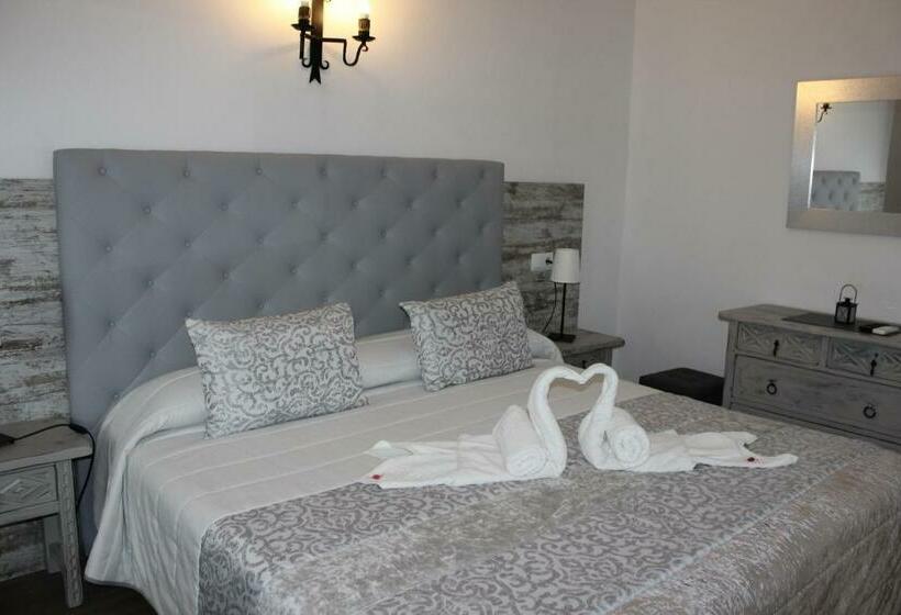 اتاق استاندارد با بالکن, Boutique Hostal Mistral