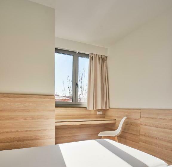 Номер Стандарт, Hostal Lami