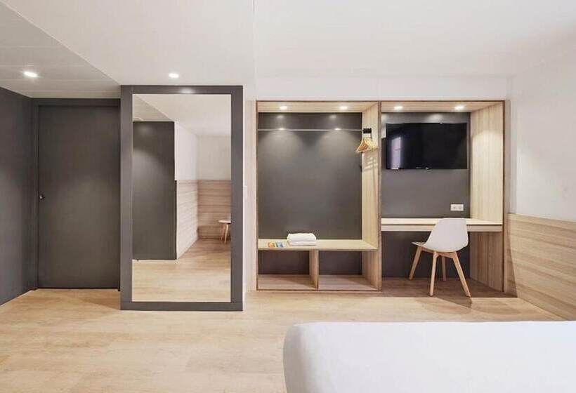Номер Стандарт Индивидуальный, Hostal Lami