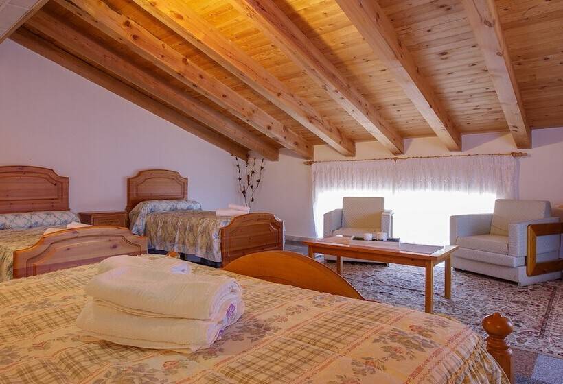 4인용 스탠다드 룸, Hostal Casa Ramón
