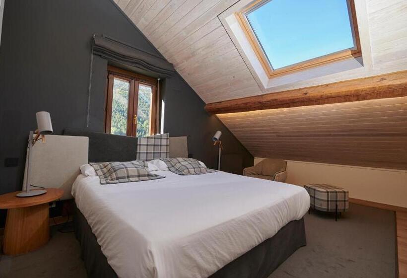 Люкс Superior, Hostal Lola