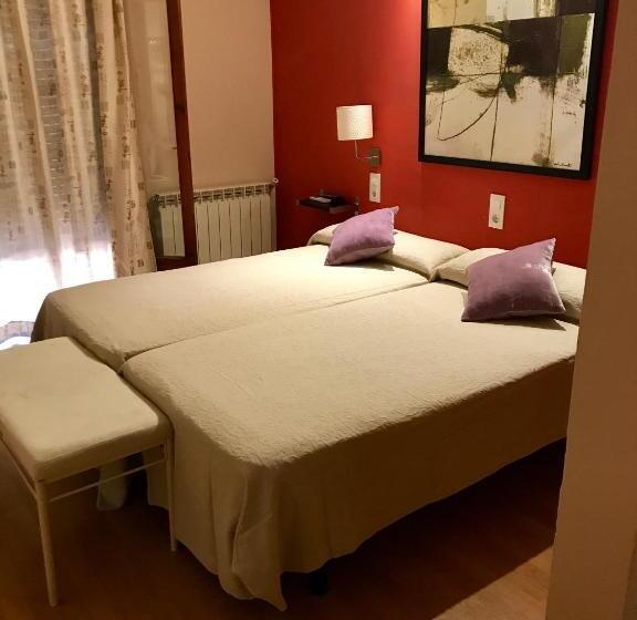 Номер Стандарт, Hostal Delgado