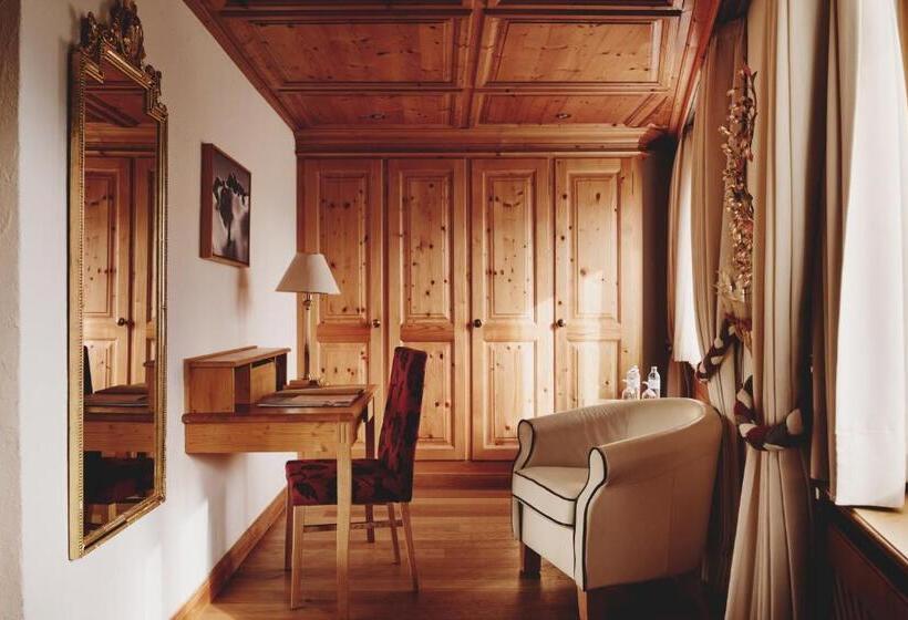 Апартаменты 2 Спальни, Burg Hotel Oberlech