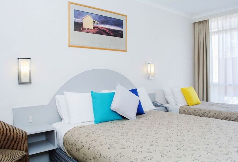 스탠다드 트리플 룸, Alexander Motor Inn