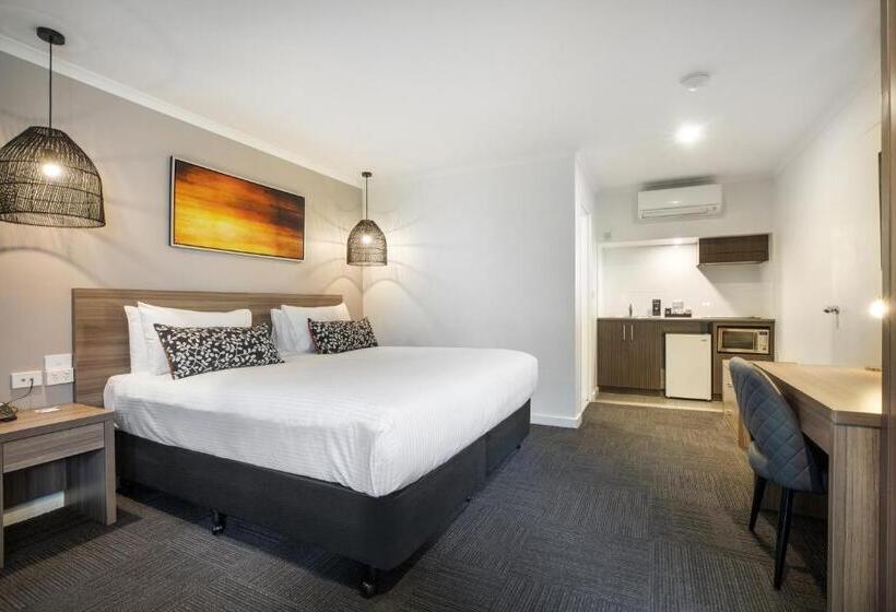 Студио Executive, Doncaster Apartments By Nightcap Plus