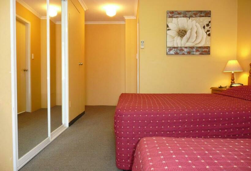 Номер Стандарт, Parramatta City Motel