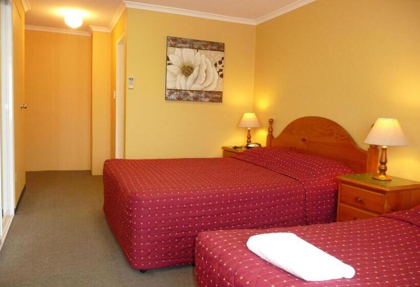 Семейный Номер, Parramatta City Motel