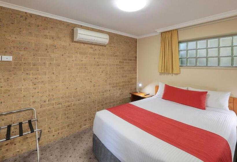 스위트, Ashton Motel