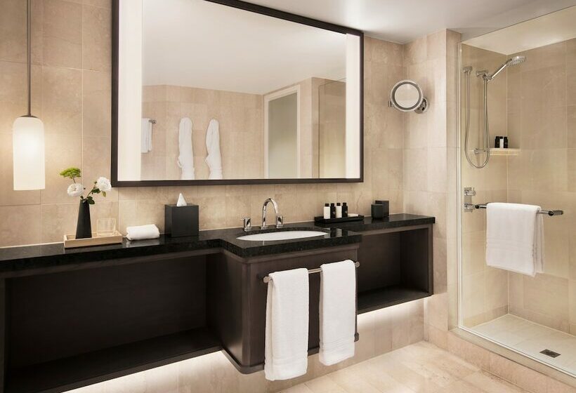클럽 룸 킹침대, Four Seasons Hotel Sydney