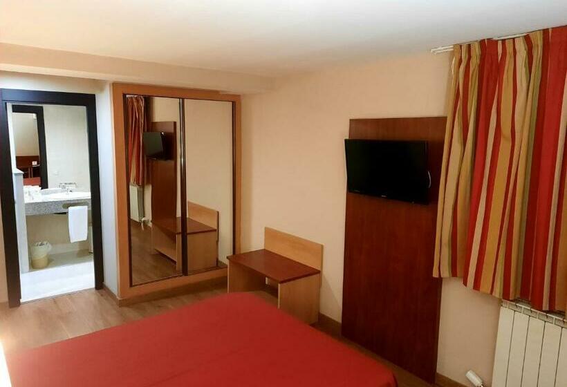اتاق اینتریور یک تخته, Best Andorra Center