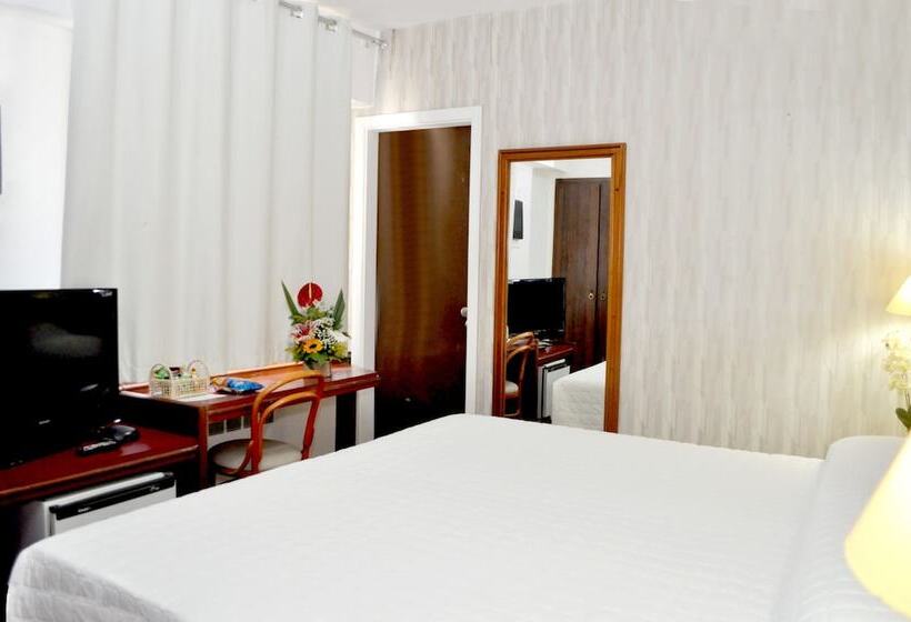 스탠다드 룸, Caravelle Palace
