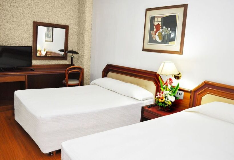 스탠다드 트리플 룸, Caravelle Palace