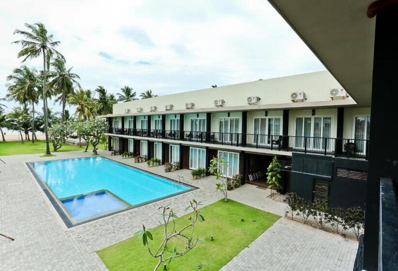 豪华海景房带阳台, Golden Star Beach Hotel