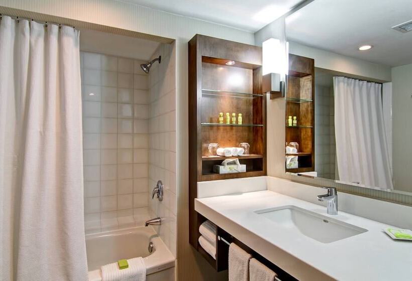חדר סטנדרט שתי מיטות זוגיות, Delta Hotels By Marriott Toronto East