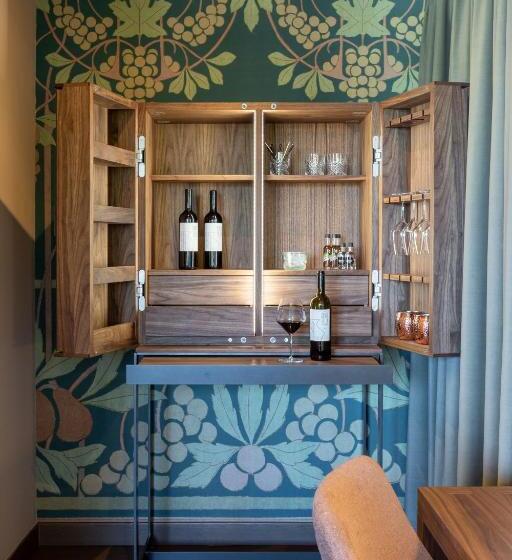 Полулюкс, Conca Bella Boutique Hotel & Wine Experience