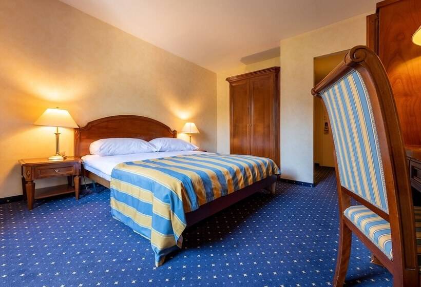 Номер Стандарт с Балконом, Grand Hotel Et Centre Thermal D Yverdon Les Bains