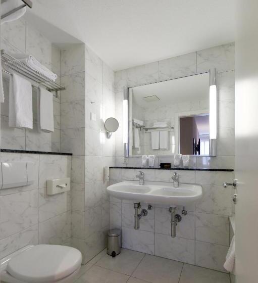 四人标准间, Altstadt Hotel Krone Luzern