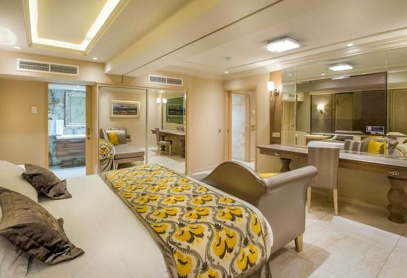 带皇后床的套间, Adams Beach Hotel & Spa
