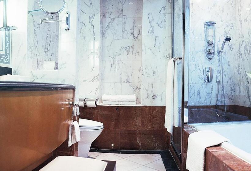 Номер Superior, Furama Hotel Dalian